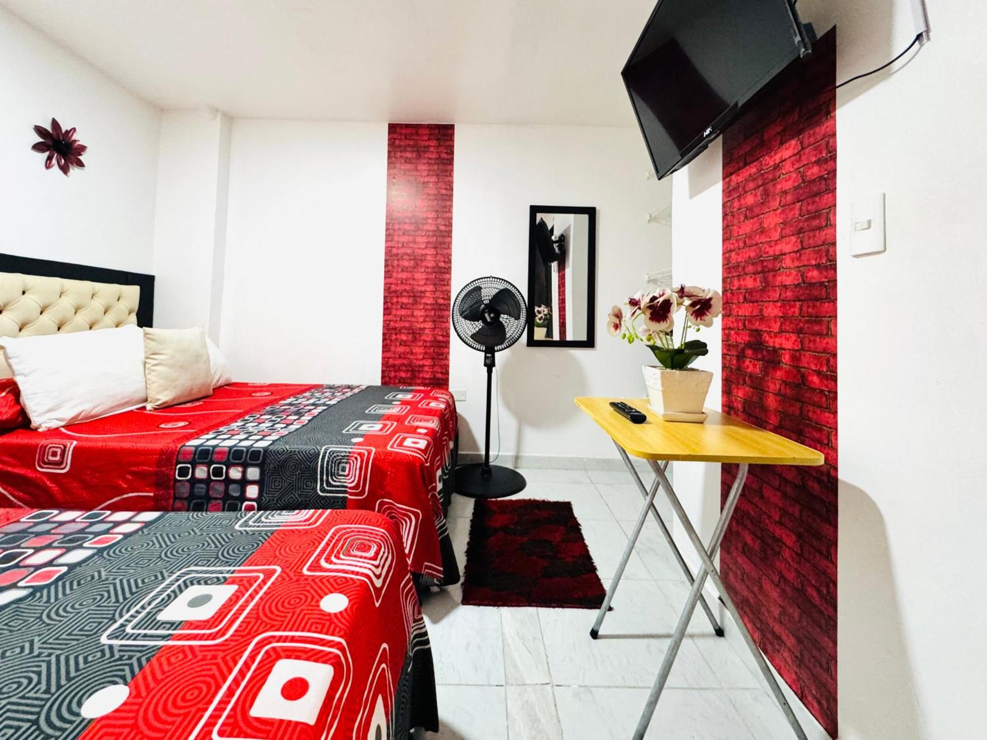 Apartment Victory Apartments: Cozy With Wi-fi & Shared Terrace In *