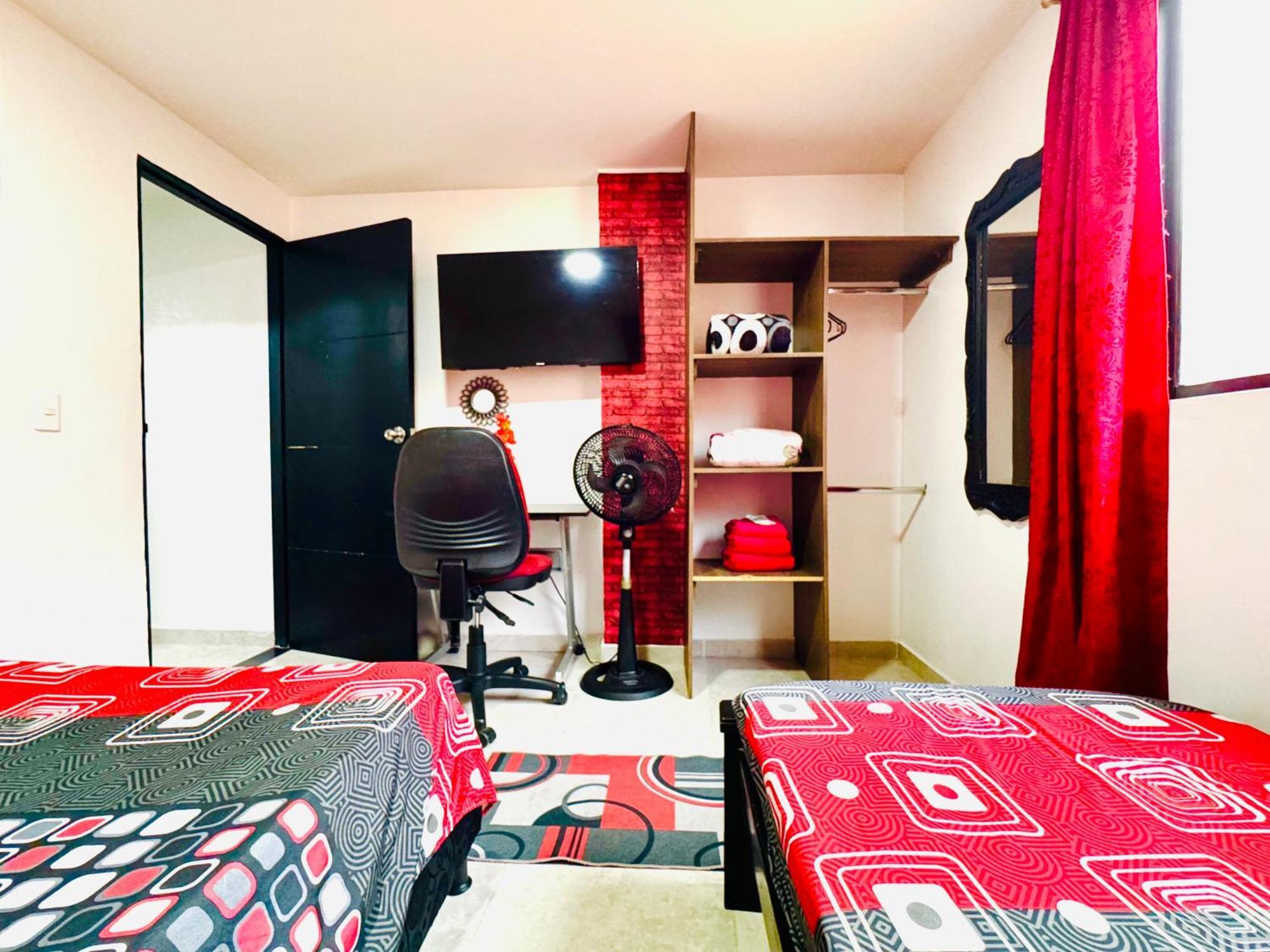 Apartment Victory Apartments: Cozy With Wi-fi & Shared Terrace In