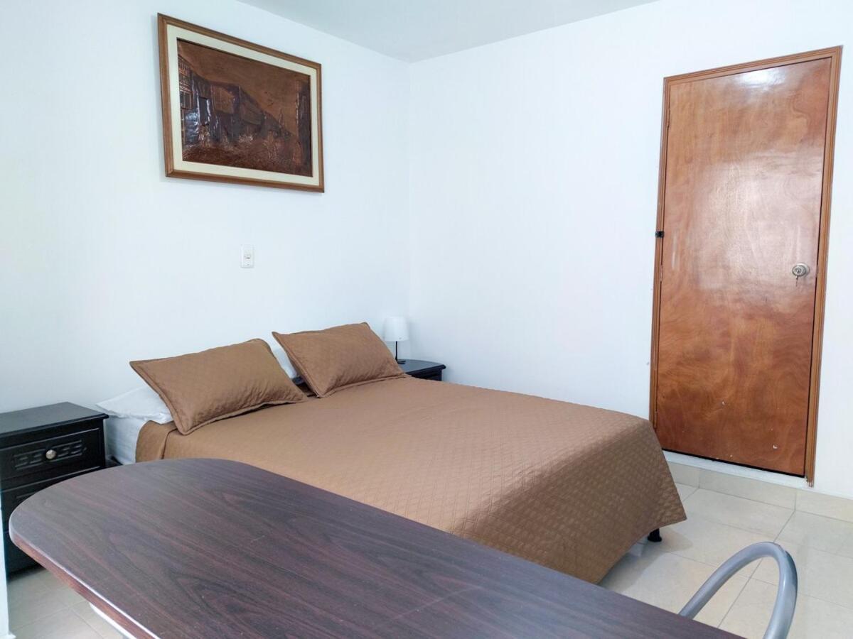 Casa Amplia En * Medellin