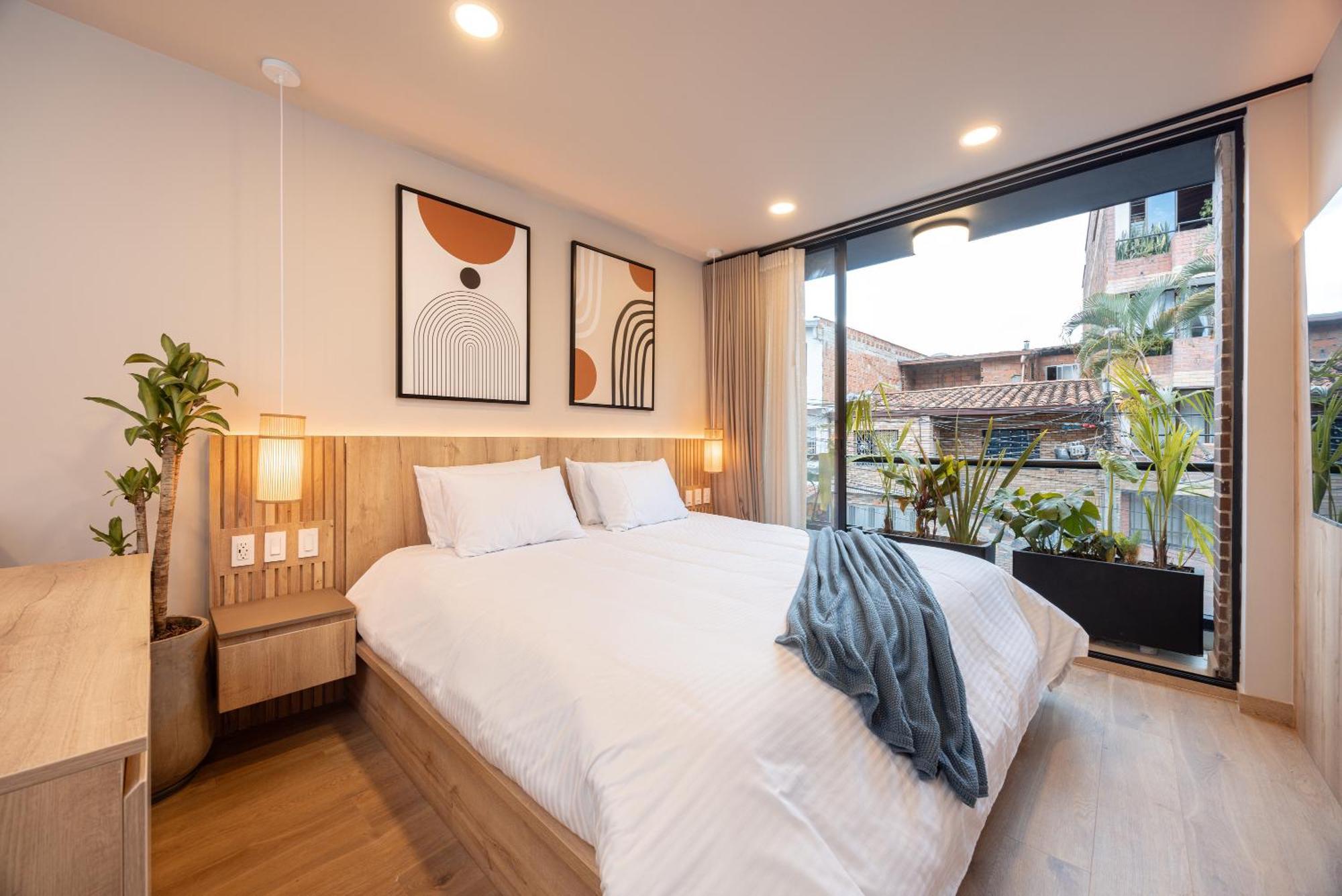 Stratasix Aparthotel Medellin