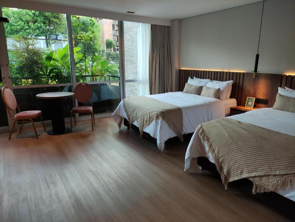 Hotel Sky