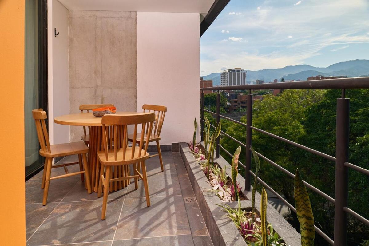 Luxurious In Laureles Estadio Apartment *