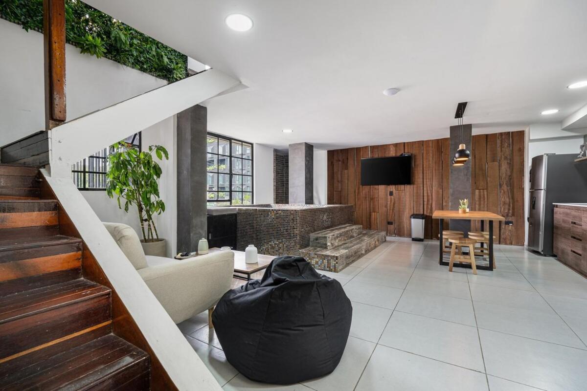 Nowa Arya Ph - Huge Hot Tub & Ac Steps From Lleras Park * Medellin