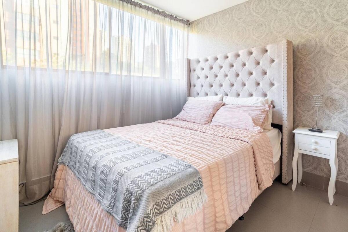 Amazing Ph In Poblado 5bd & Heated Pool! Apartment *