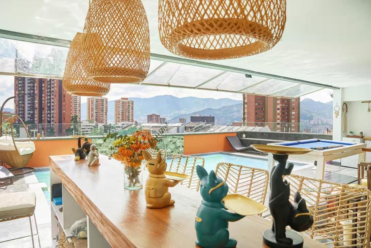 Amazing Ph In Poblado 5bd & Heated Pool! * Medellin