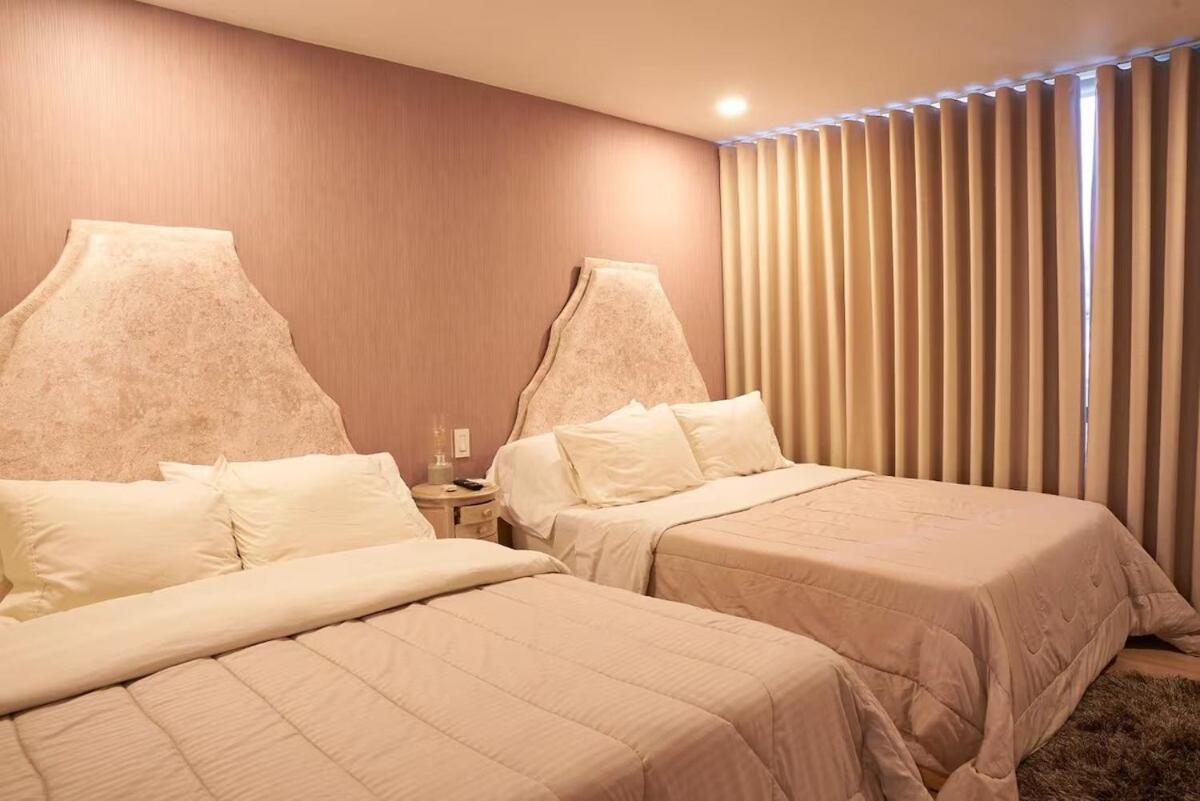 Amazing Ph In Poblado 5bd & Heated Pool!