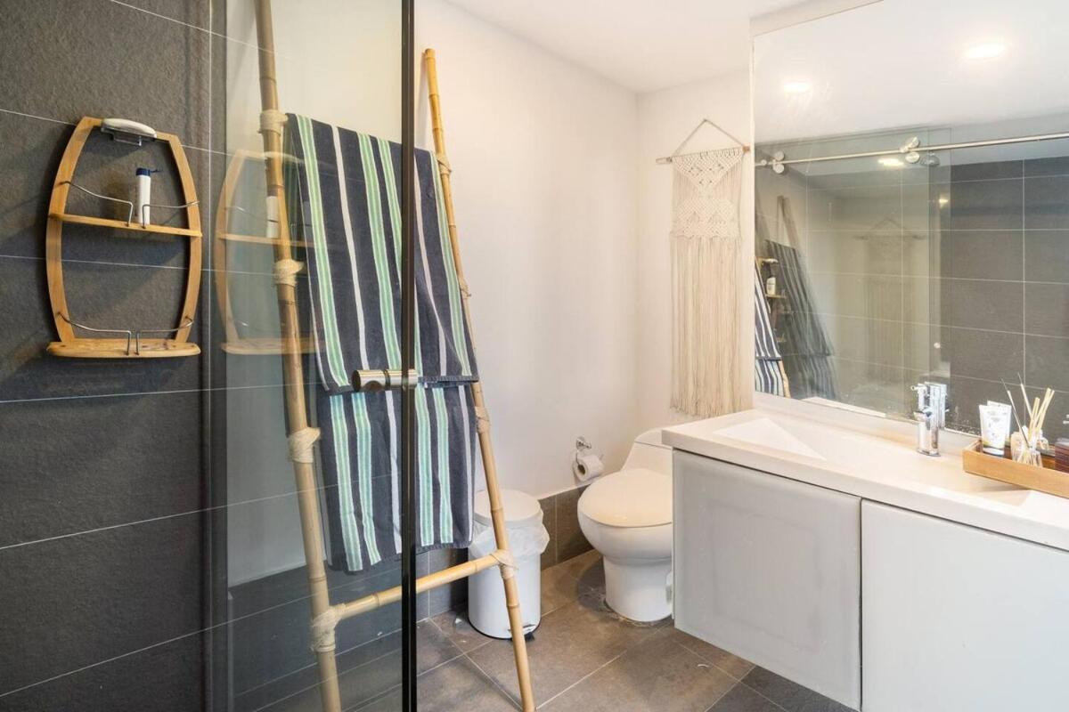 Amazing Ph In Poblado 5bd & Heated Pool! Apartment