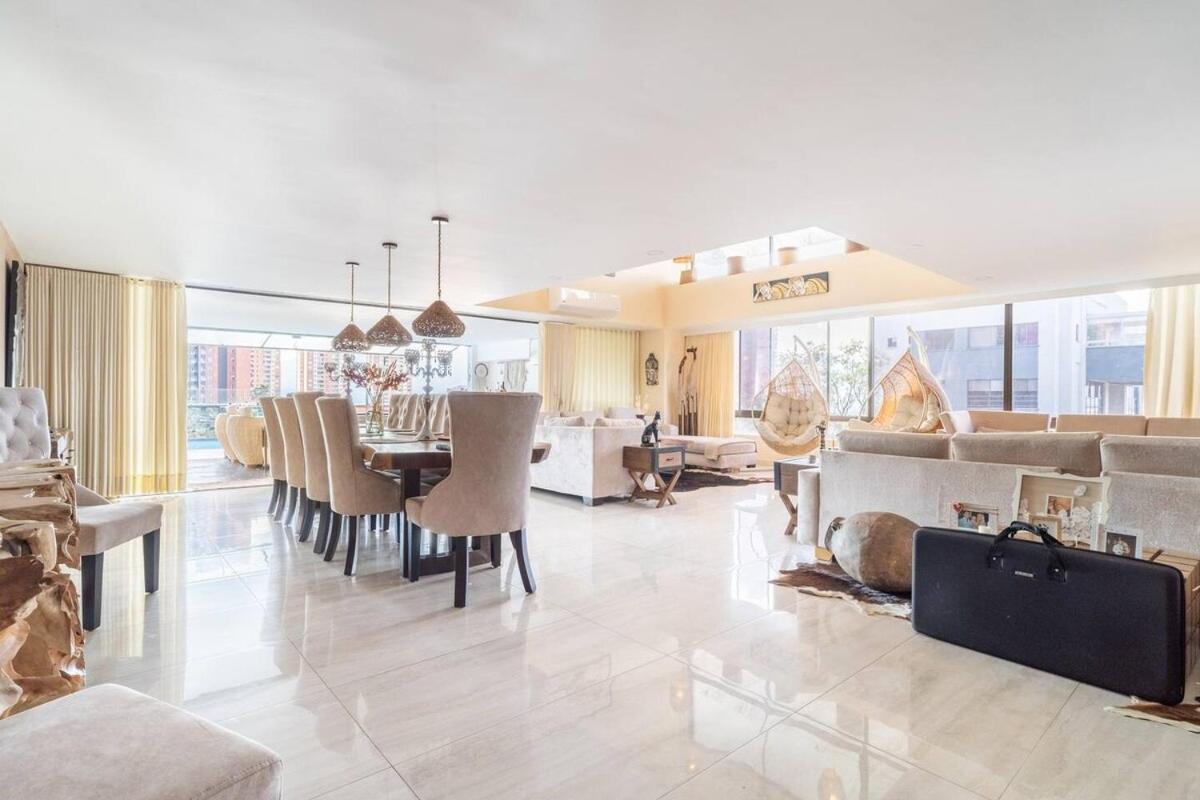 Amazing Ph In Poblado 5bd & Heated Pool! Medellin