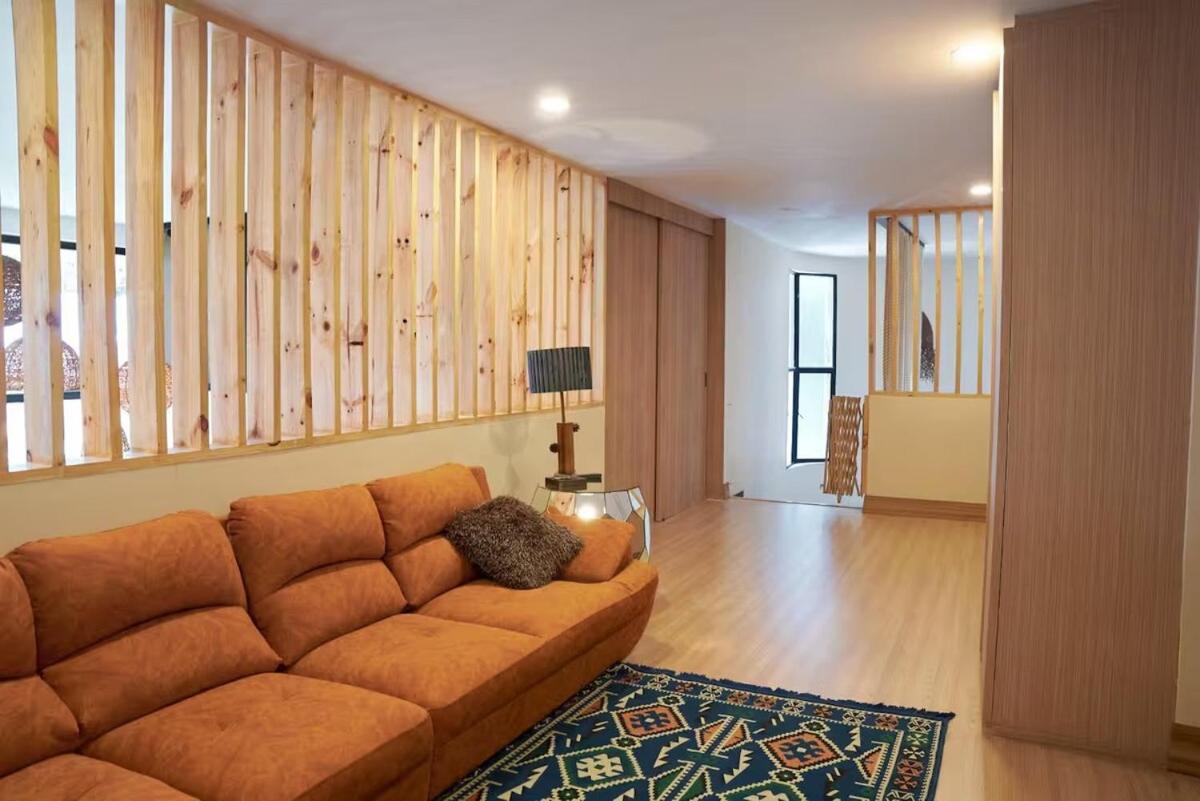 Amazing Ph In Poblado 5bd & Heated Pool! * Medellin