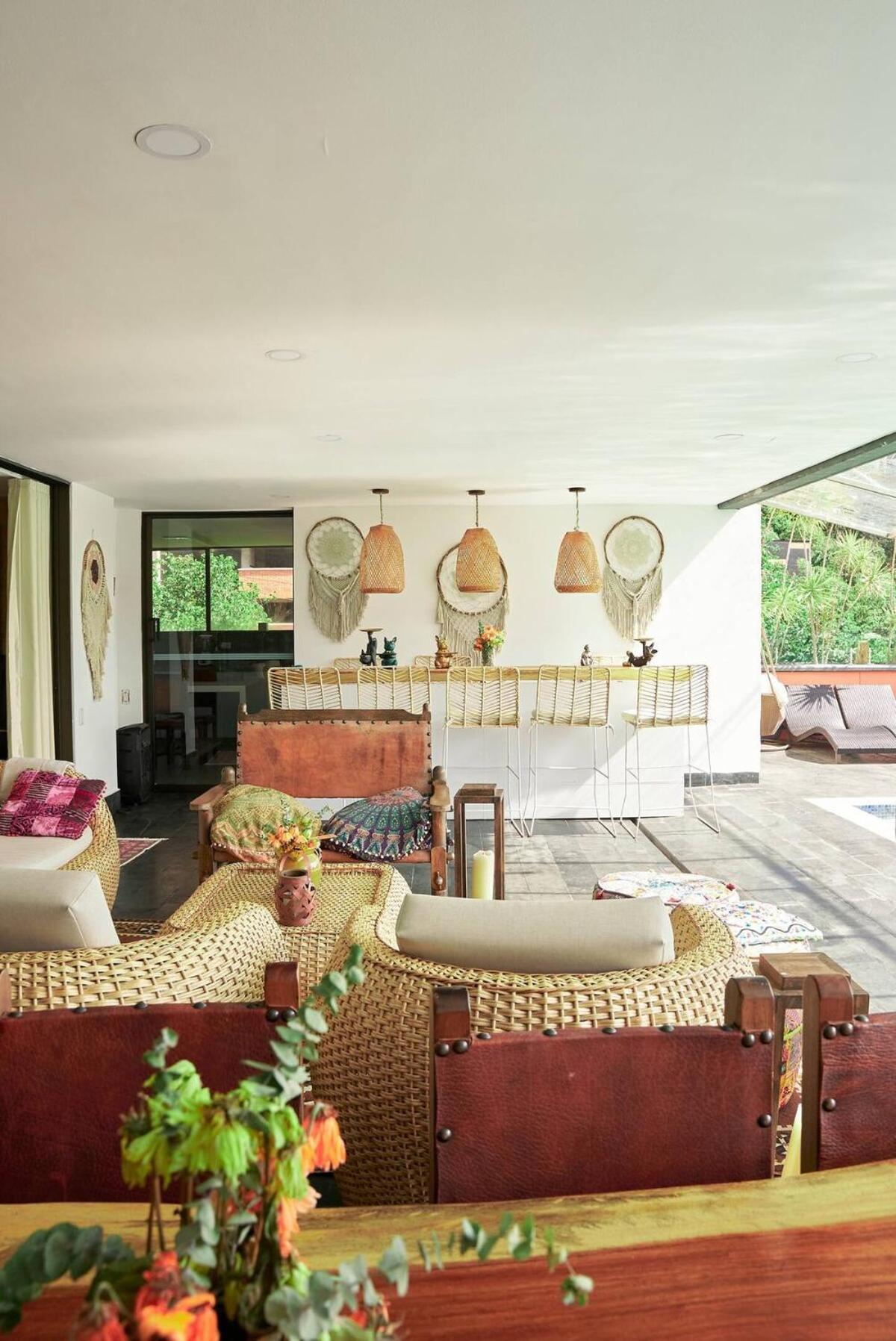 Amazing Ph In Poblado 5bd & Heated Pool!