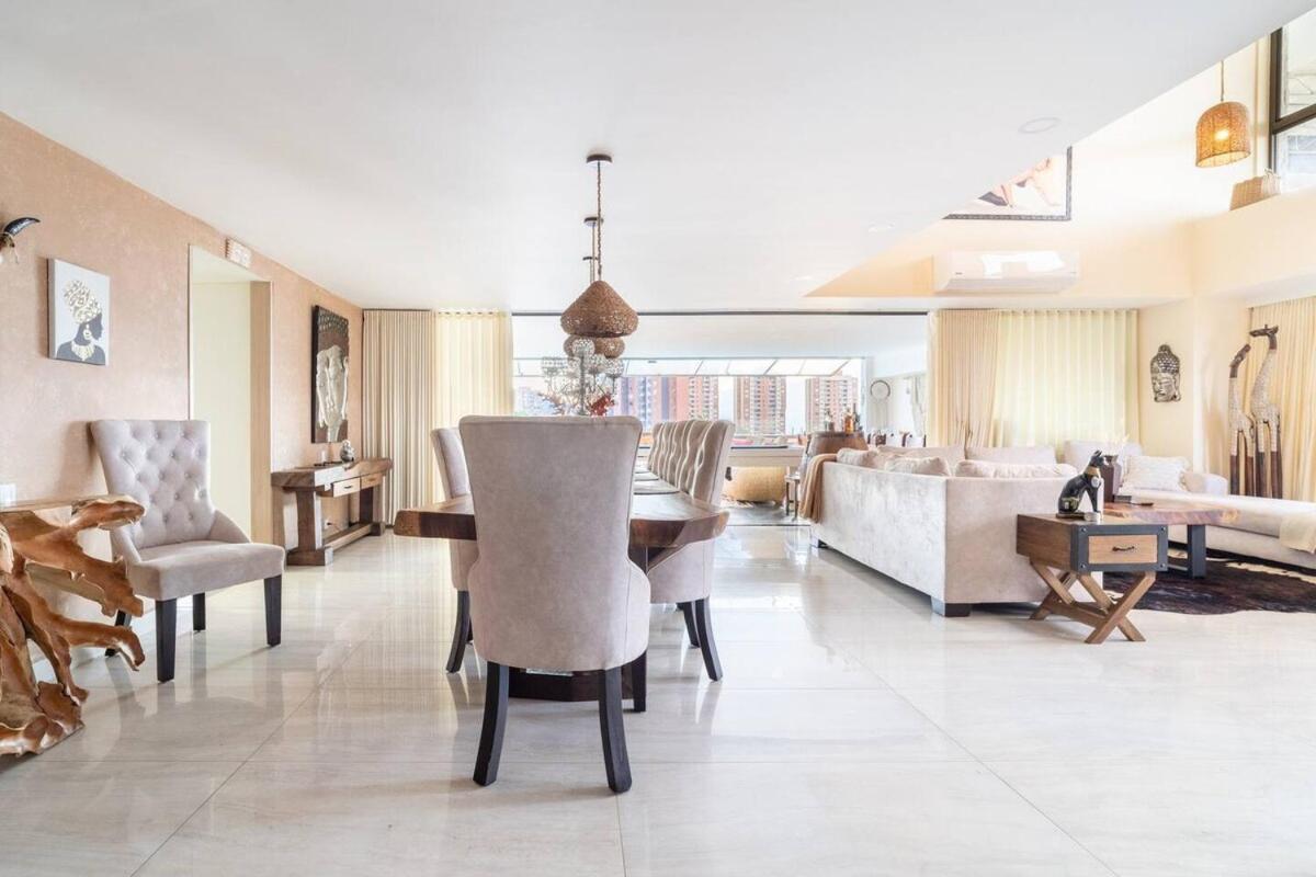 Amazing Ph In Poblado 5bd & Heated Pool! Apartment