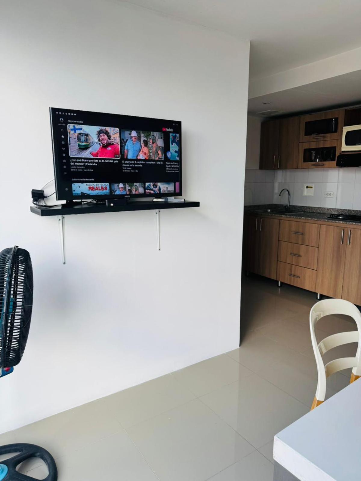 Grandioso Muy Cerca A Provenza 201 Apartment *