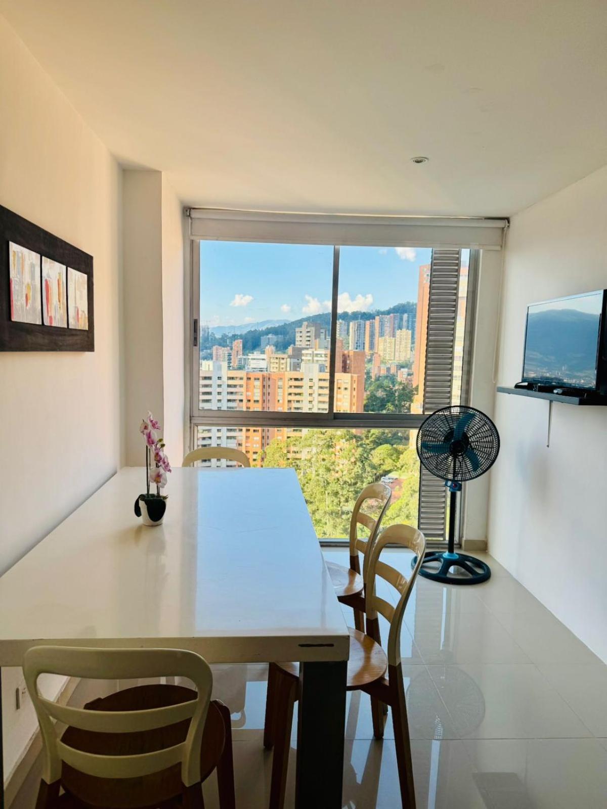 Apartment Grandioso Muy Cerca A Provenza 201