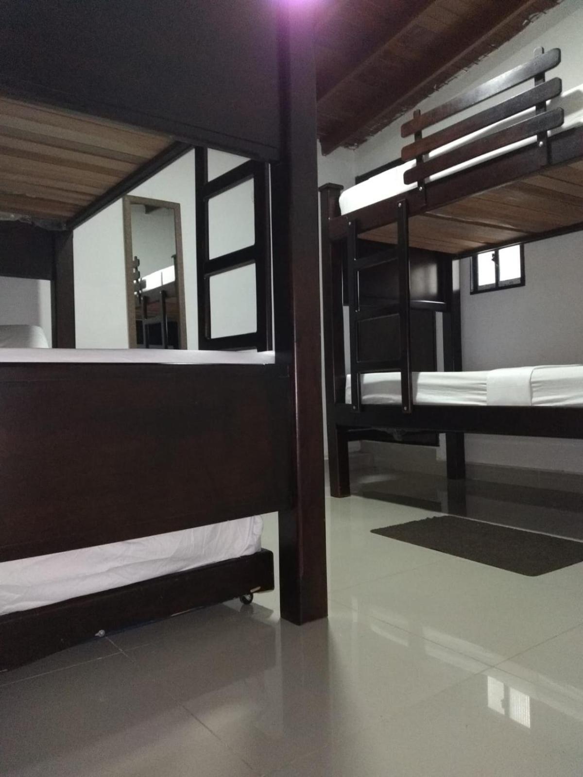 S32 Con Balcon En Laureles Estadio Apartment