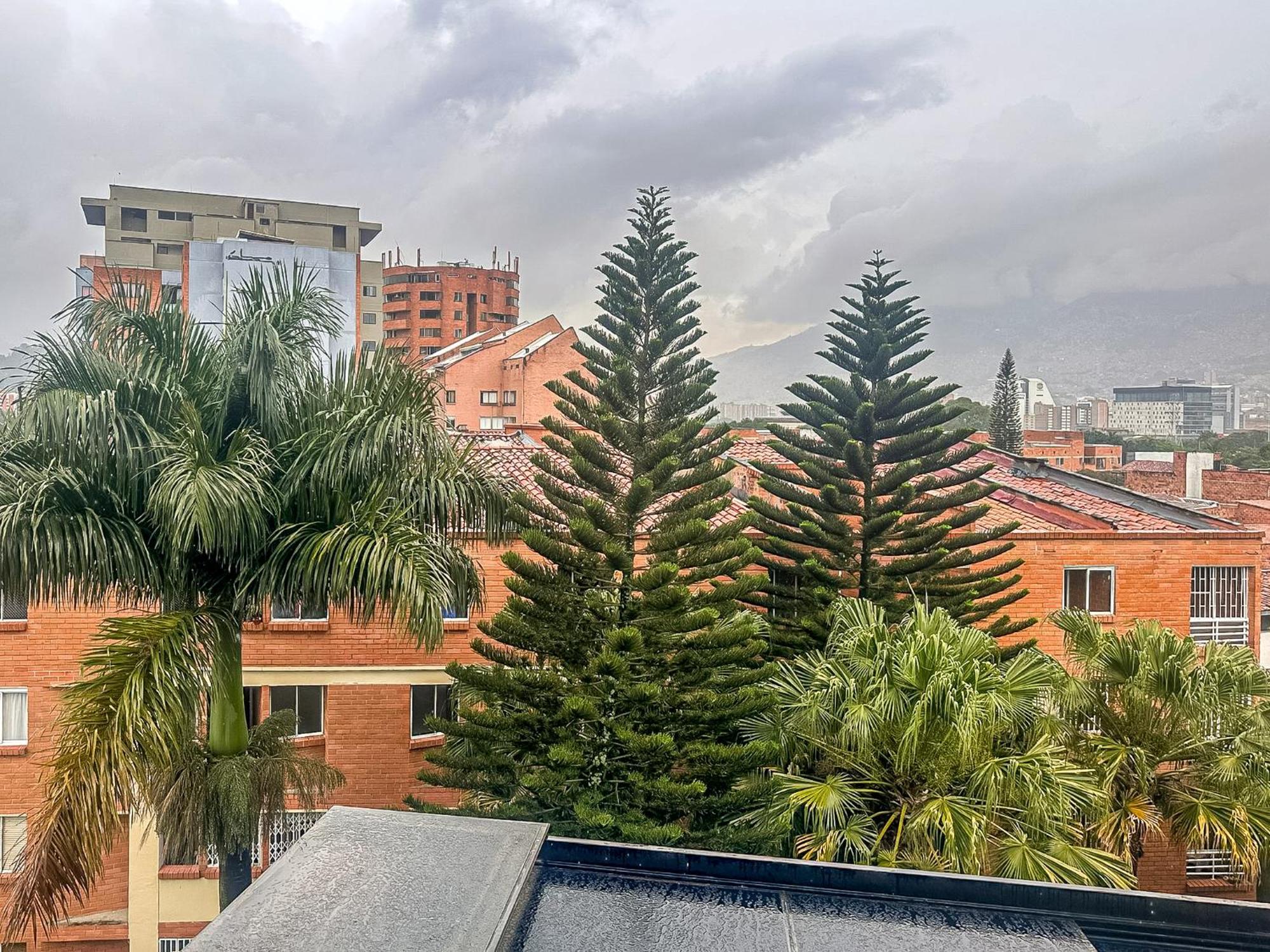 Apartment Edificio Atalanta En El Corazon De Medellin