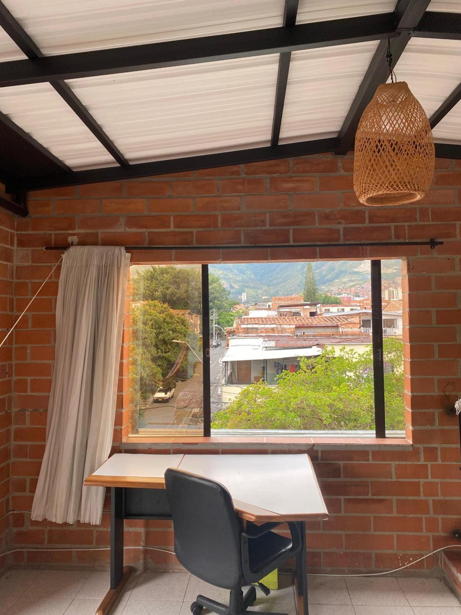Apartment En Casa Ithaca En Floresta - Santa Lucia Medellin