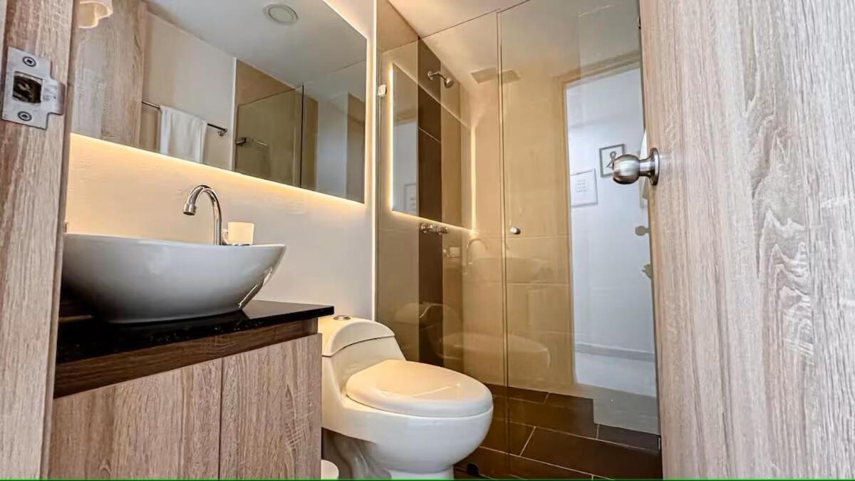 Apartment De Lujo-parking-15 Minutes Provence Medellin