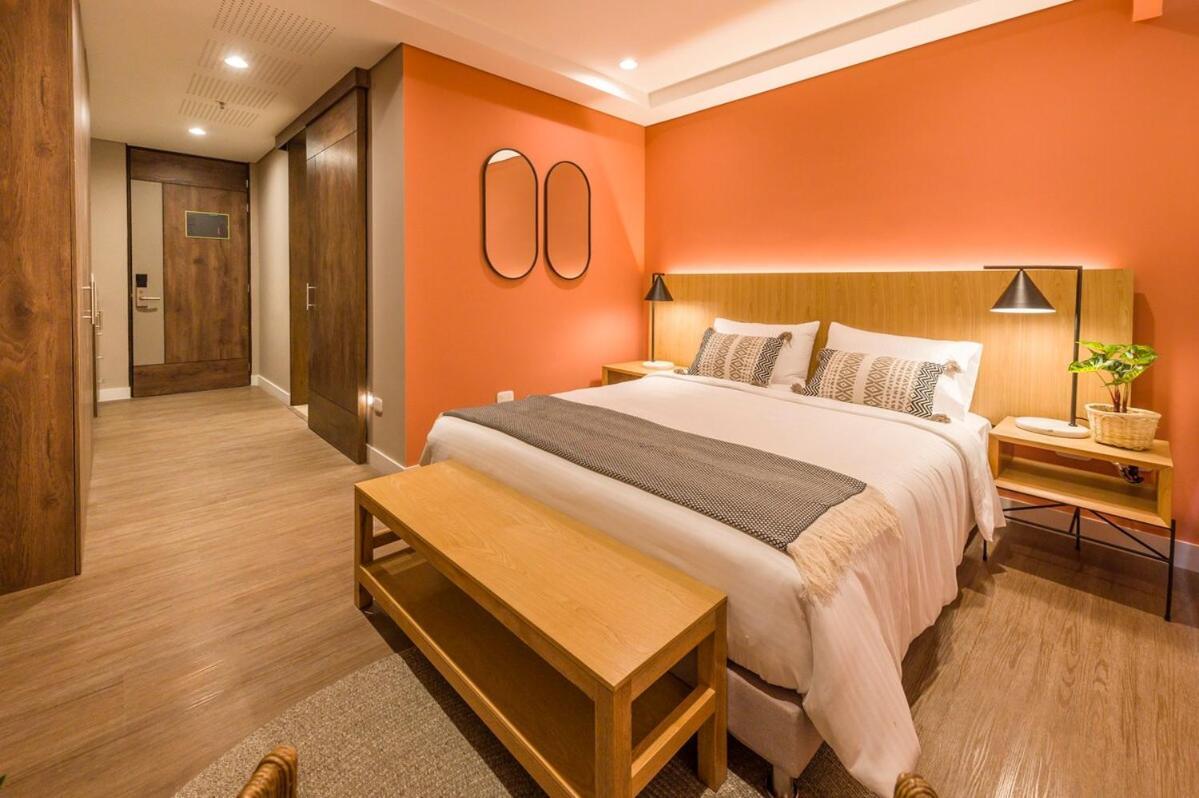 Apartment Elegant Space In El Tesoro Recharge In Comfort 308 Medellin