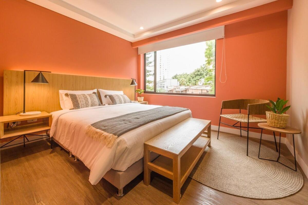Apartment Elegant Space In El Tesoro Recharge In Comfort 308 *