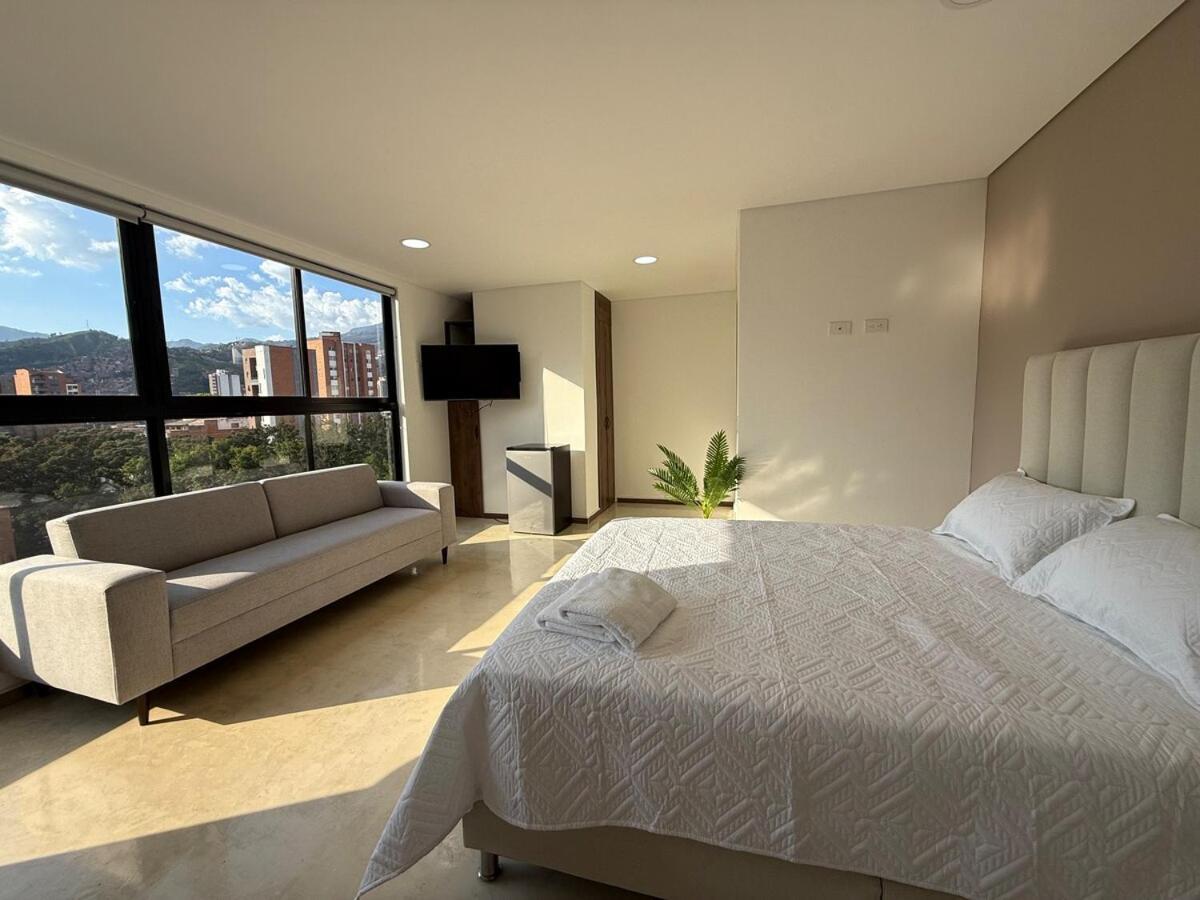 Faro 78 - 703 Air Conditioning Bed Queen Apartment Medellin