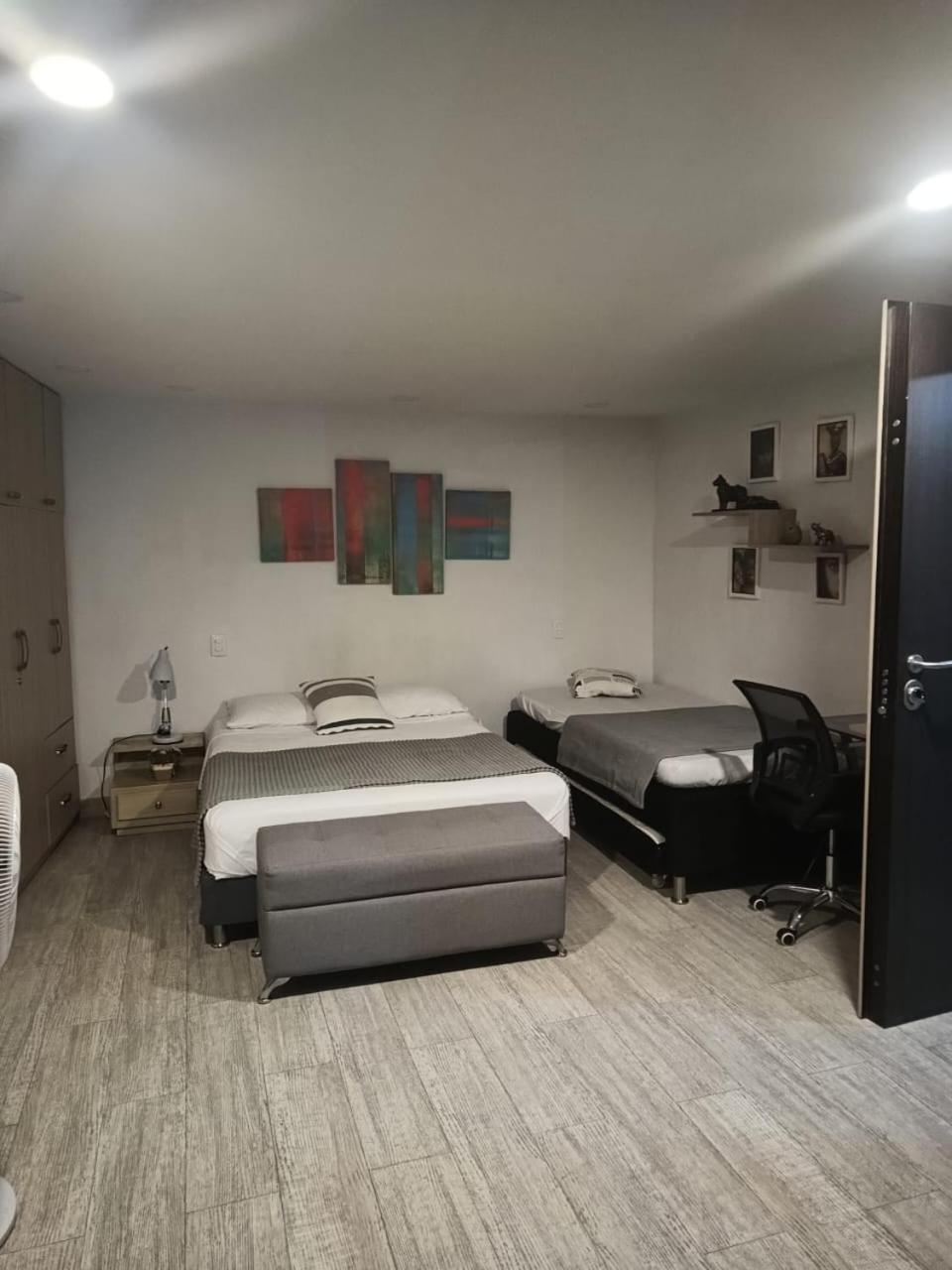 1 A 5 Personas Apartasuite Poblado 809 Apartment *