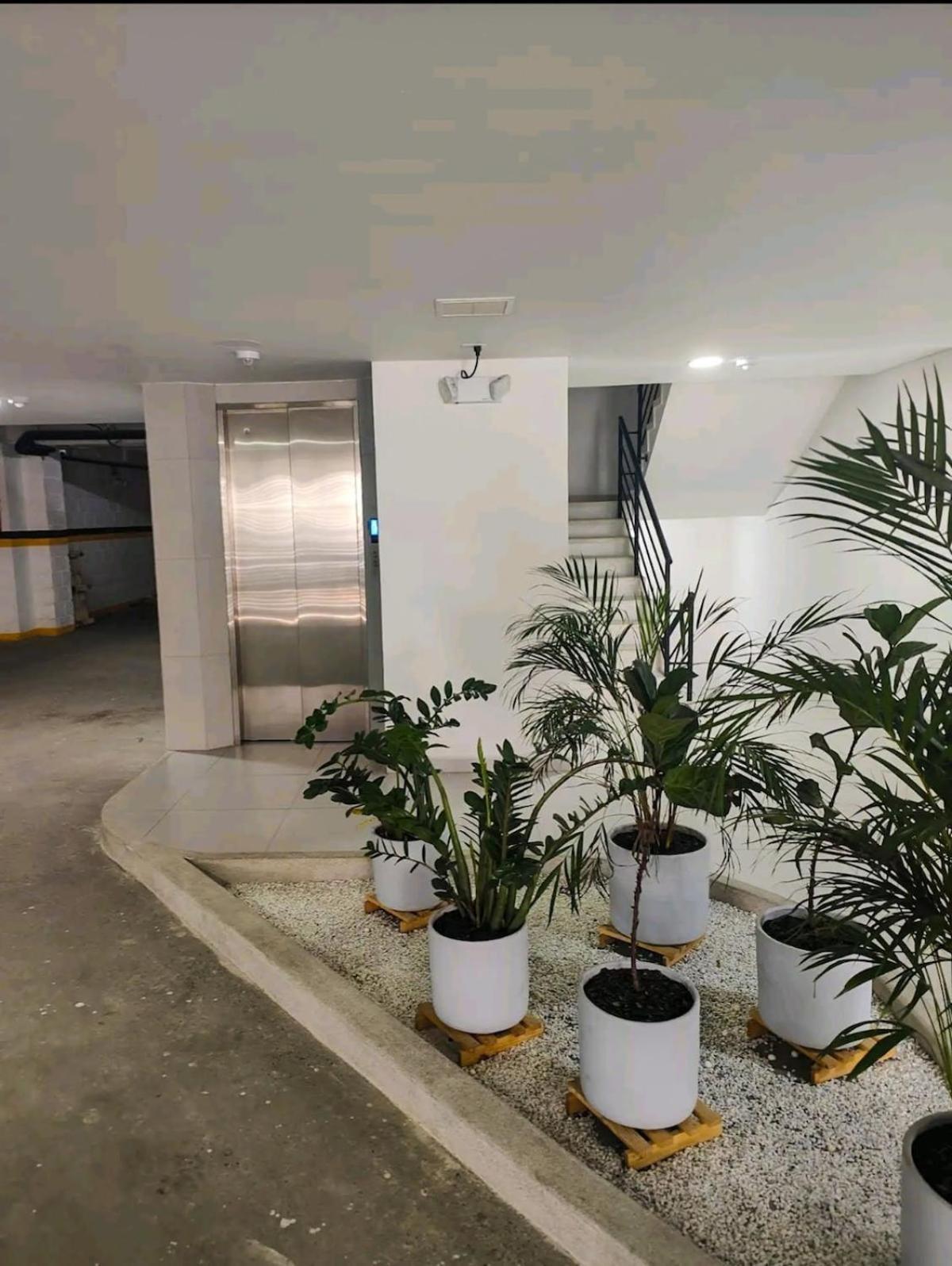 Apartment Ph Laureles Private Terrace Jacuzzi Aire Acondic *