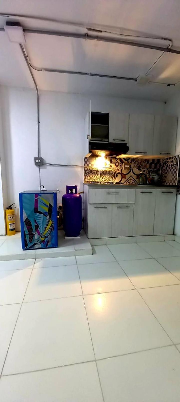 Apartment Amoblado Sector Laureles-estadio Capacidad 2 Personas