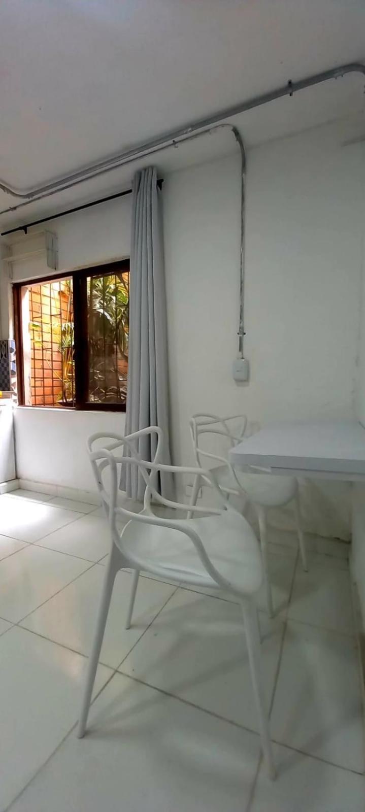 Amoblado Sector Laureles-estadio Capacidad 2 Personas Apartment *