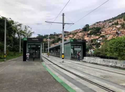 Apartment Zona Rosa De Medellin, Ubicacion Cerca De Centros Comerciales Y Tranvia Del Metro Medellin