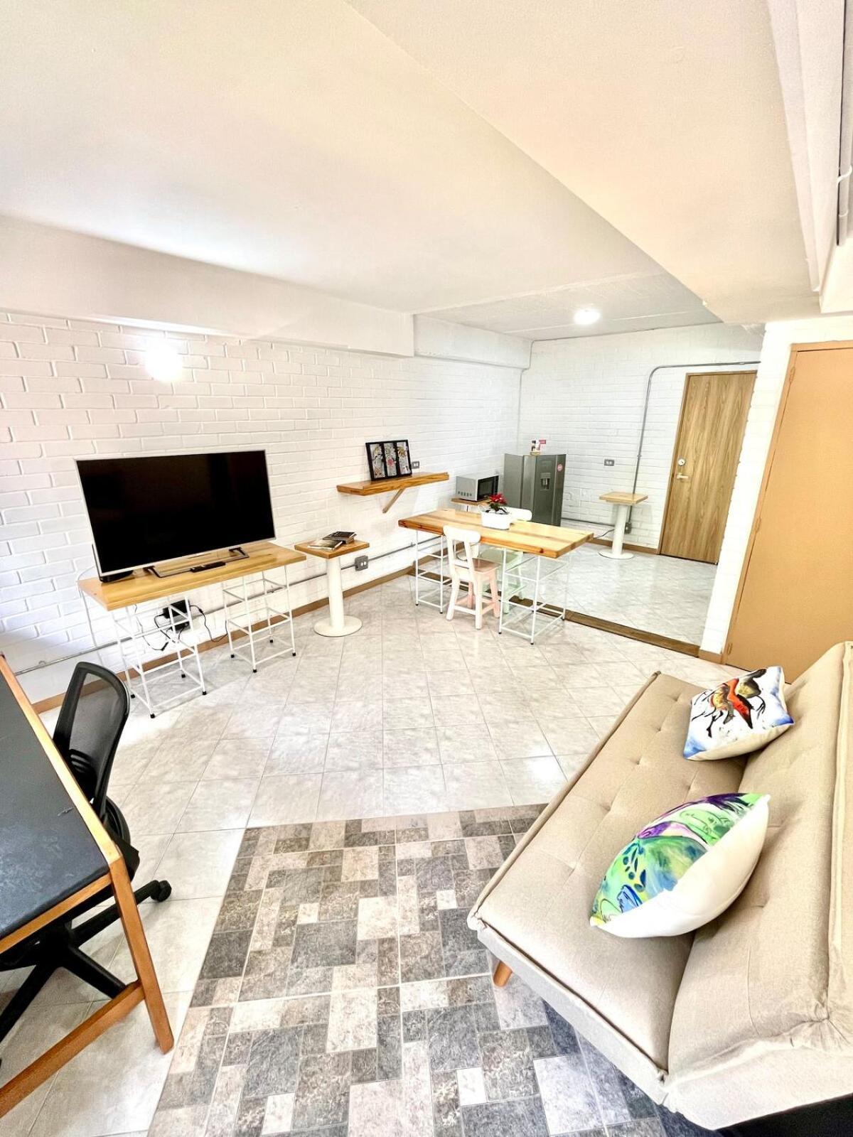 Cozy Loft At Parque Del Poblado, * Medellin
