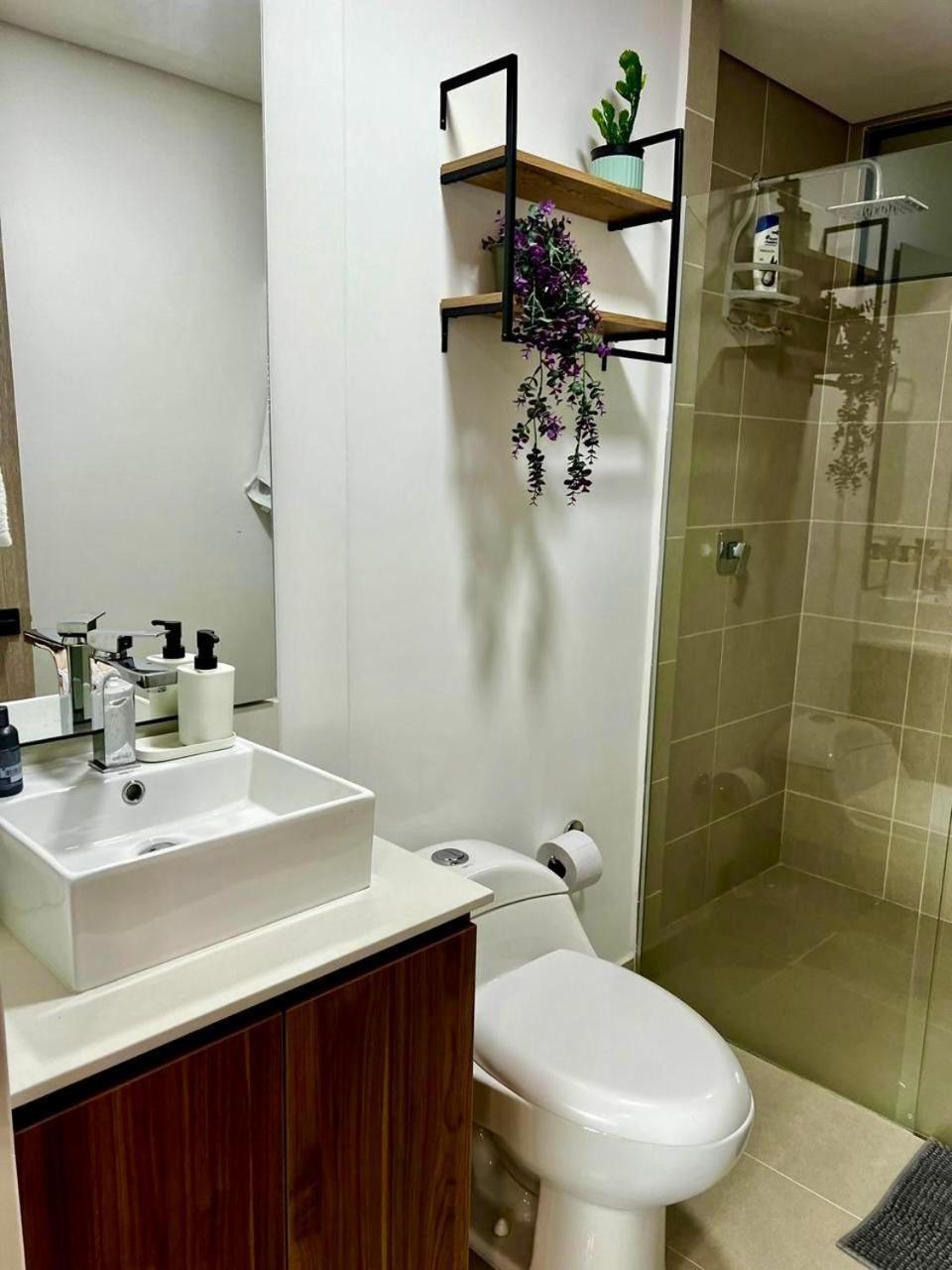 1 Bed W Ac In Laureles Apartment Medellin