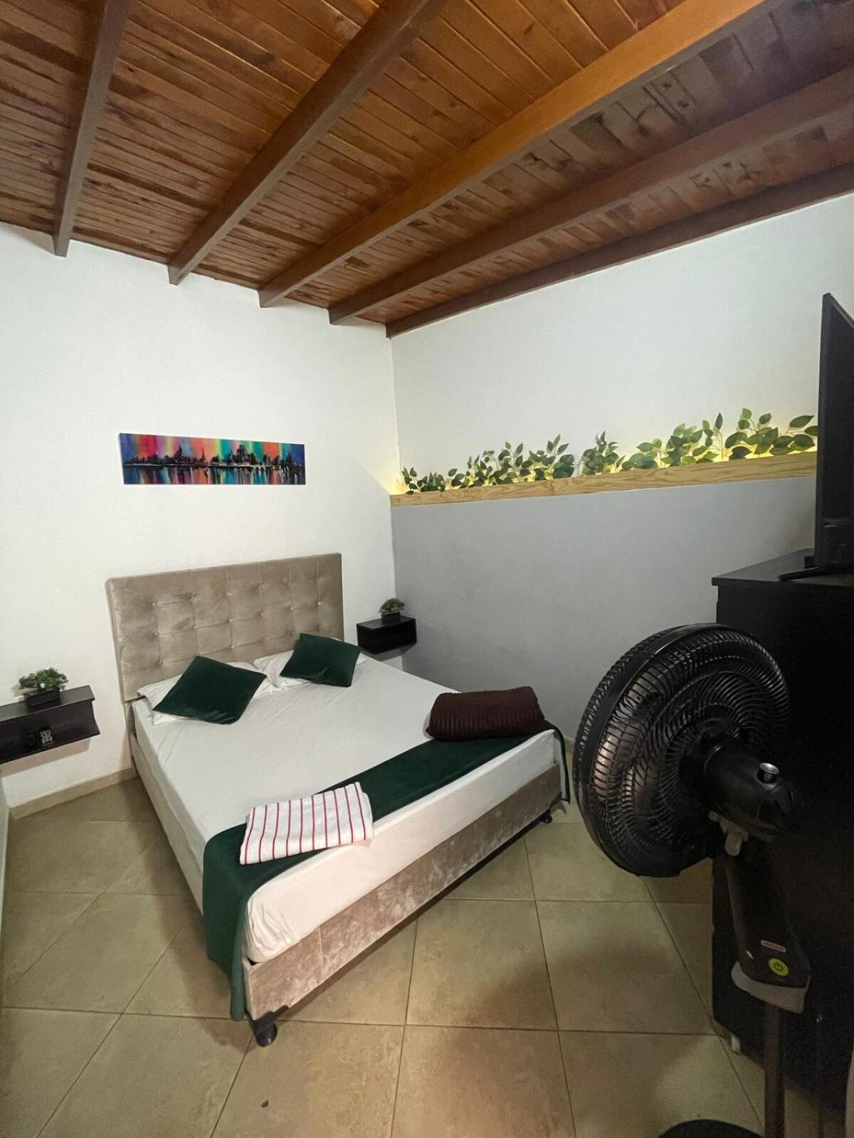 Cerca Al Aeropuerto Olaya Herrera Apartment *