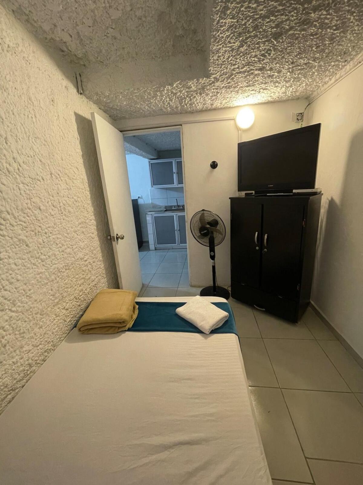Cerca Al Aeropuerto Olaya Herrera Apartment Medellin
