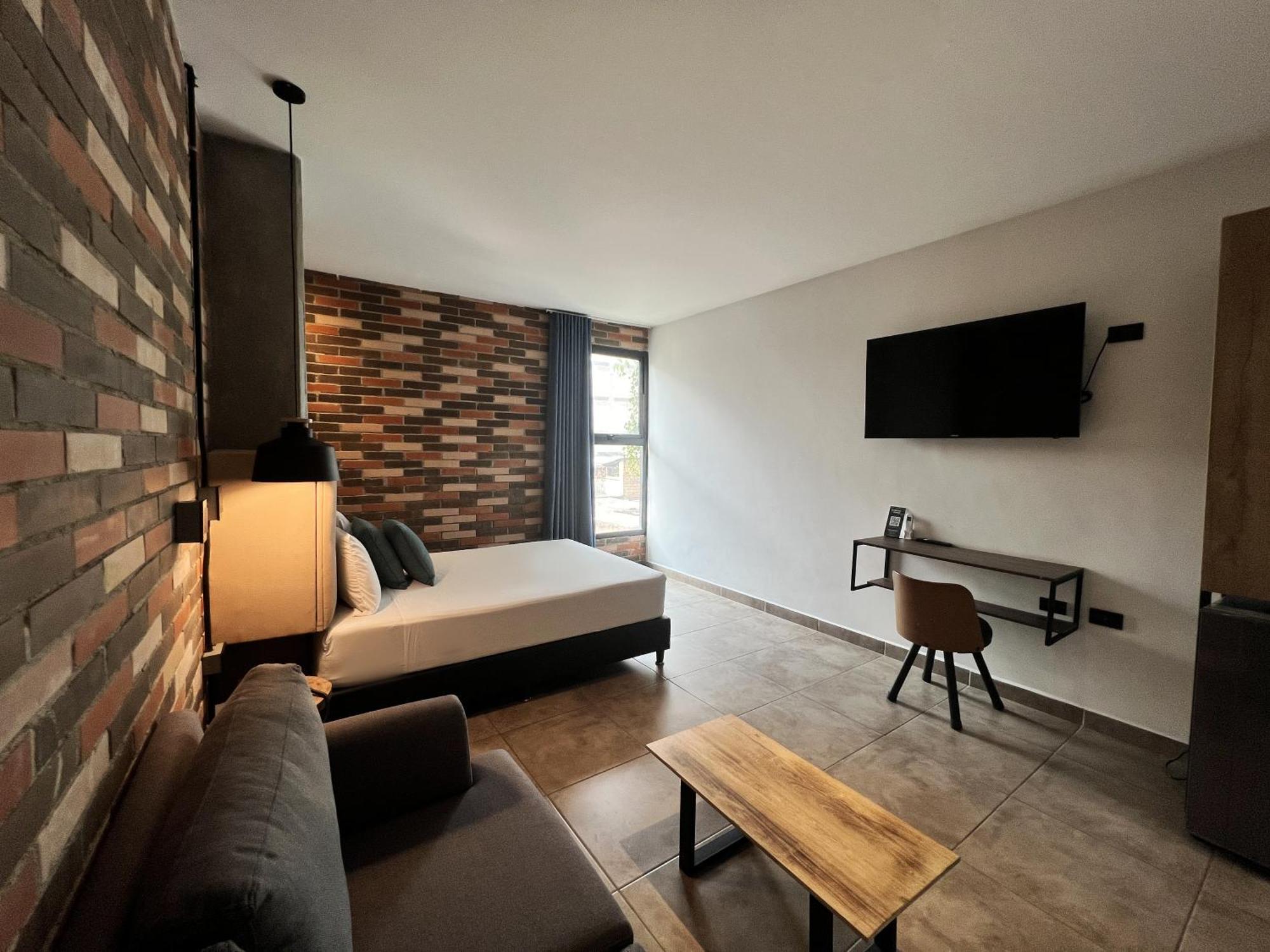 Aparthotel Con Piscina *