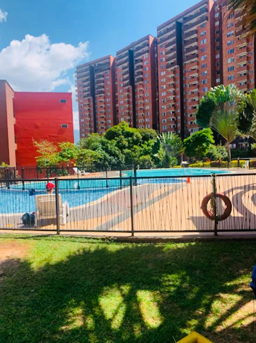 Calasanz Apartment *