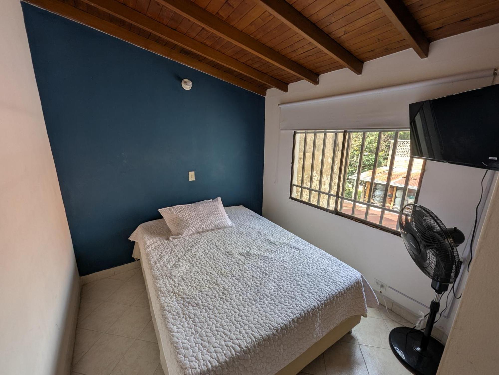 Apartment Amplio Apto Con Jacuzzy Terraza 2b 4hab Laureles *