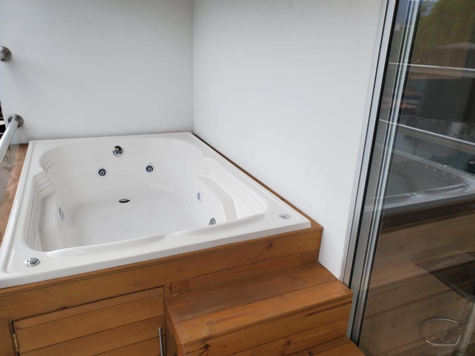 Cloud9 Hostal