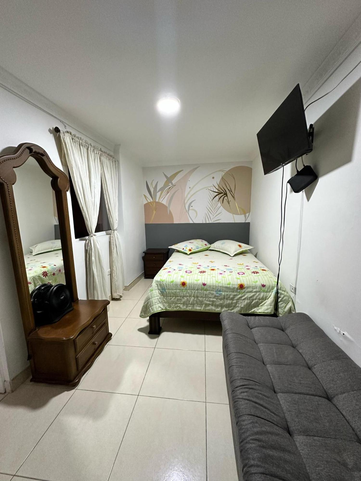 La Casa De Gloria Homestay