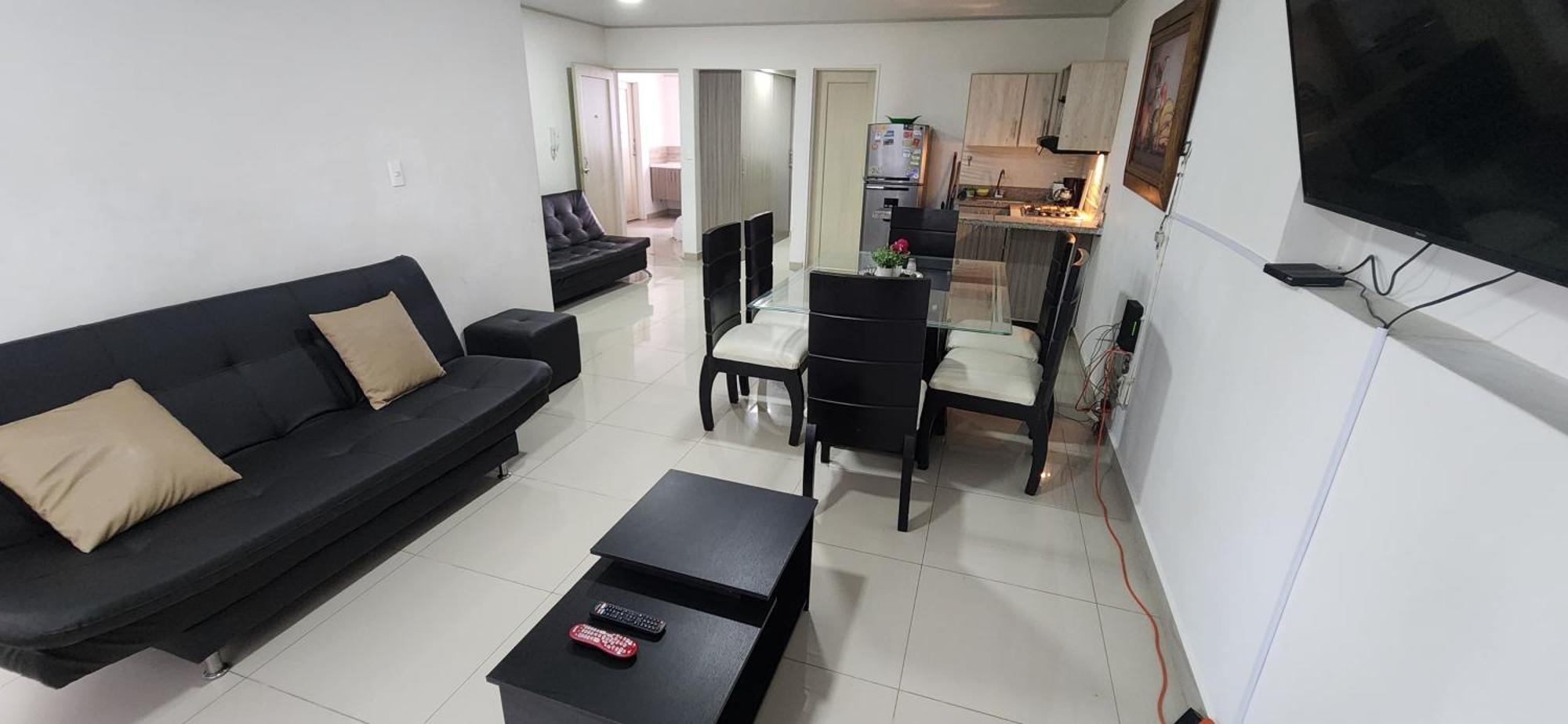 Casa Laureles 2do Parque Apartment Medellin
