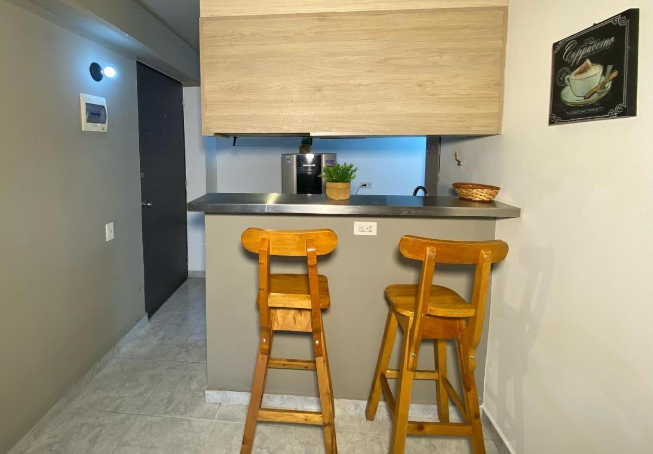 En