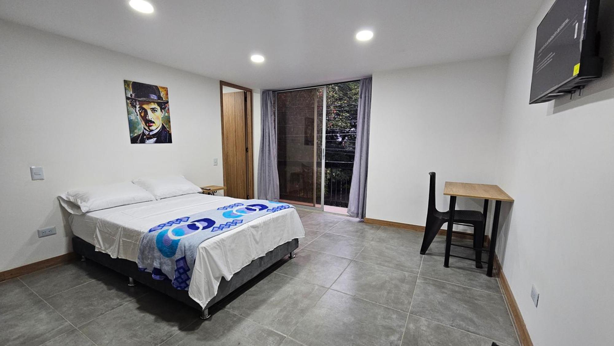 Komfort House Premium * Medellin