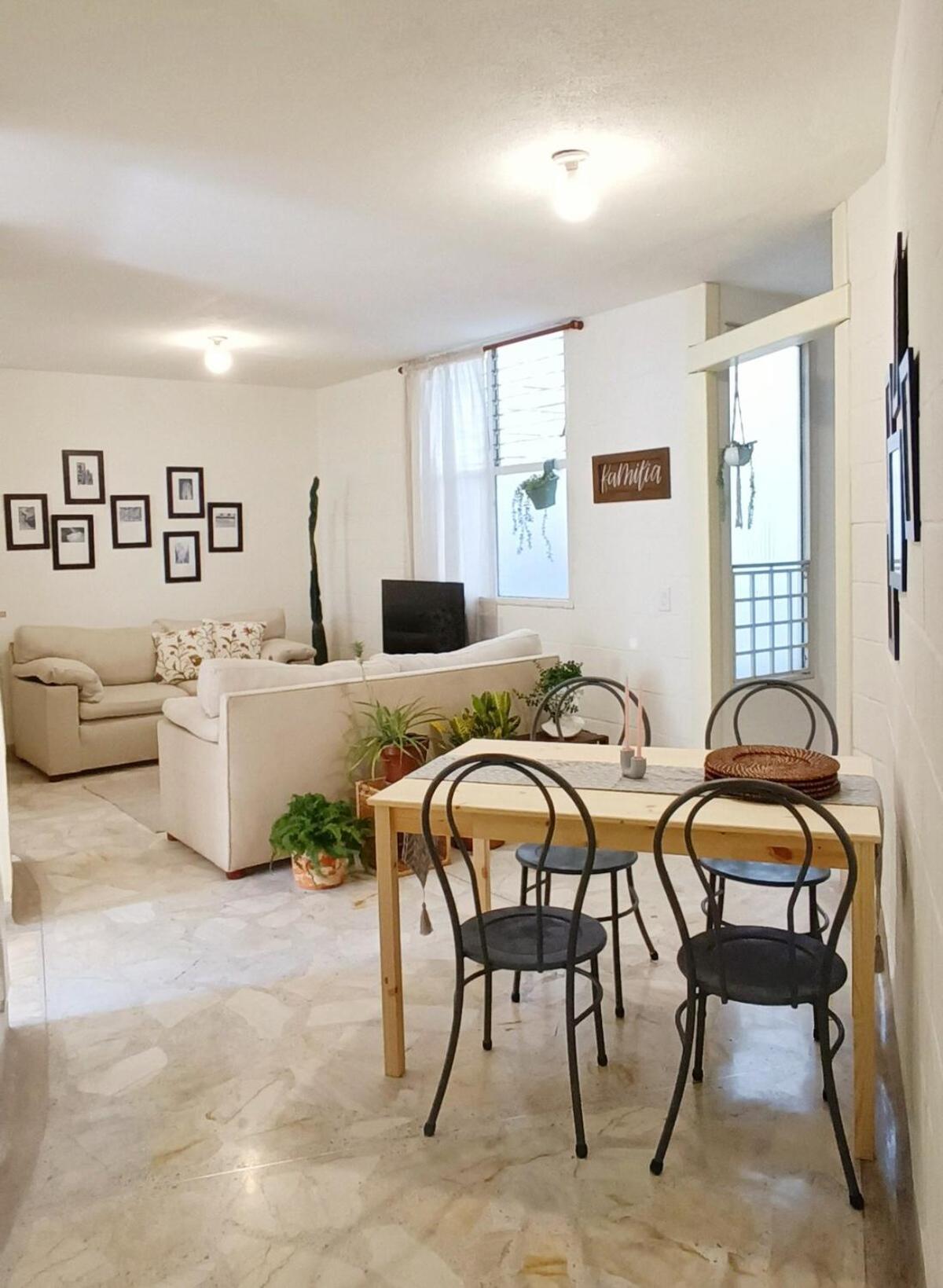 Apartment Acogedor En Laureles Medellin