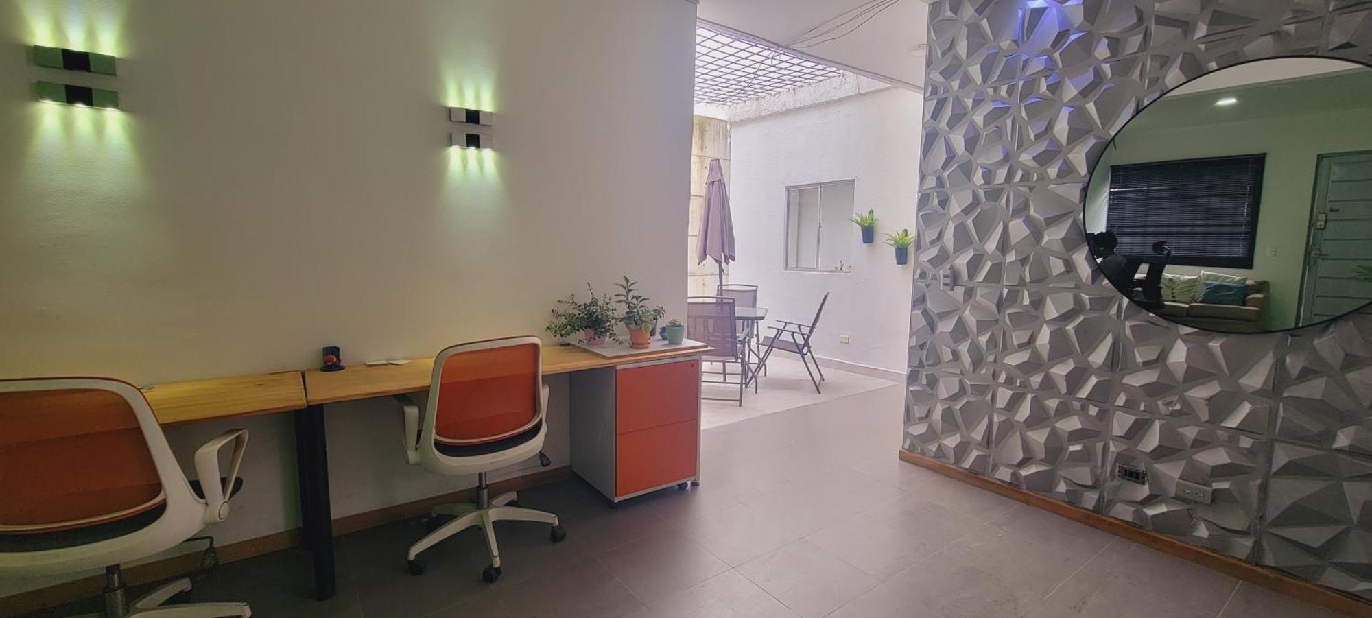 Amazing House With Turkish Steam Near Exito Laureles Guest house