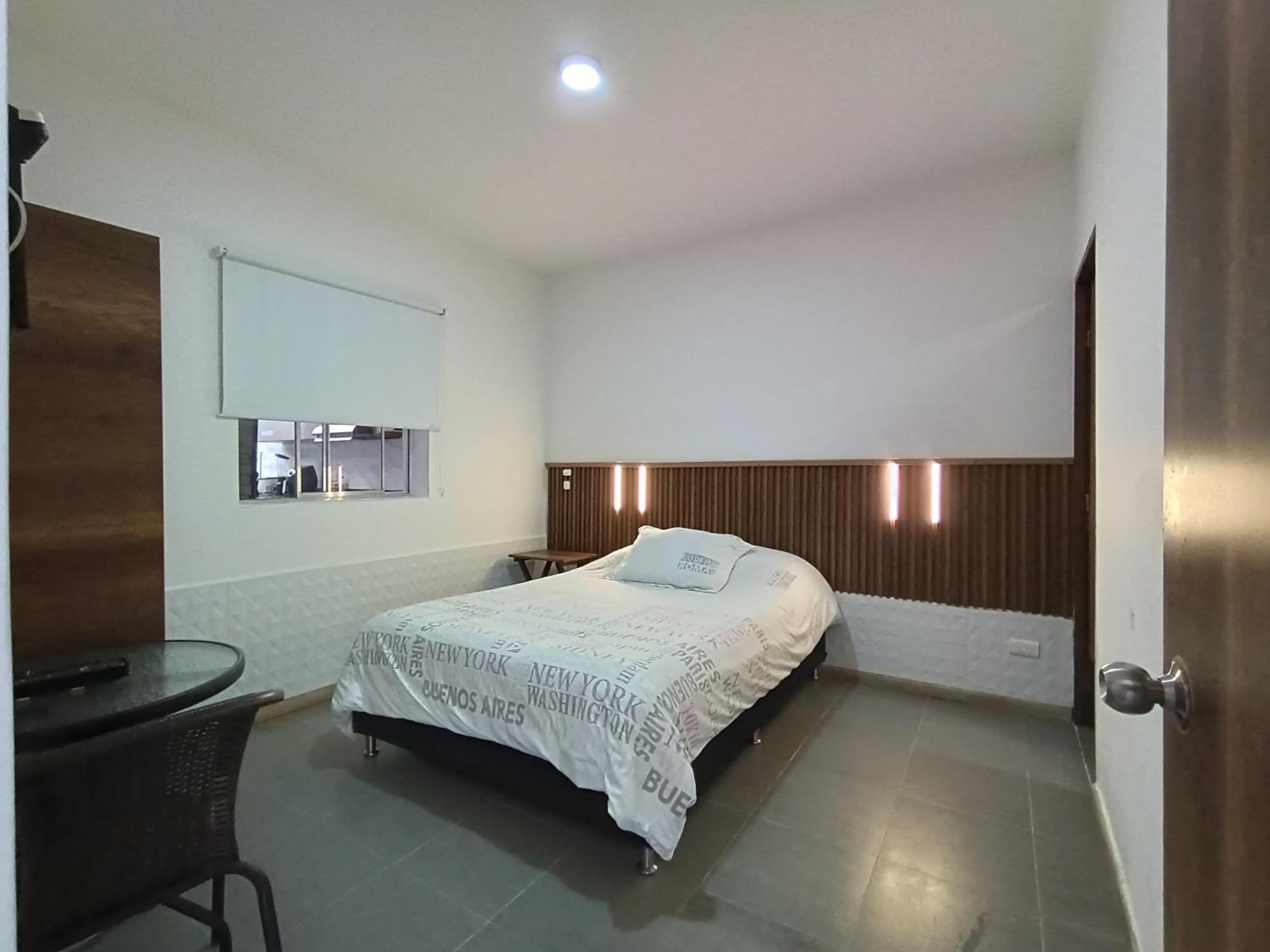 Amazing House With Turkish Steam Near Exito Laureles Guest house Medellin