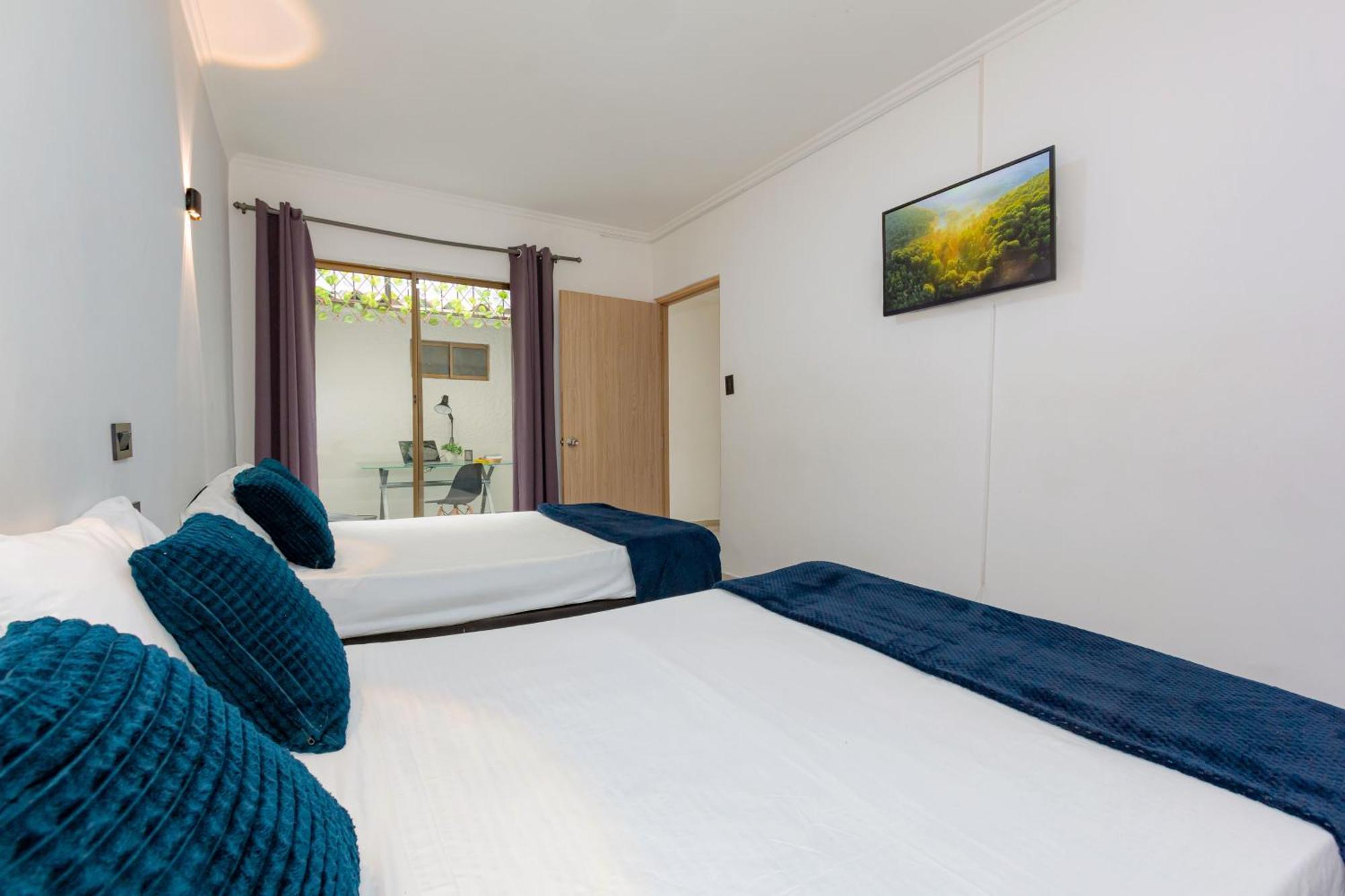 Great Family Near The Stadium And Beautiful Neighborhood Holiday home *