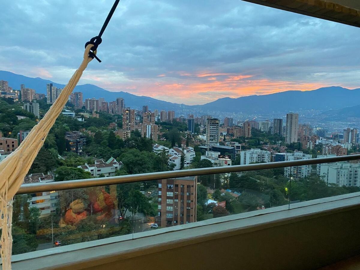 Great Location, Amazing View Apartment Medellin