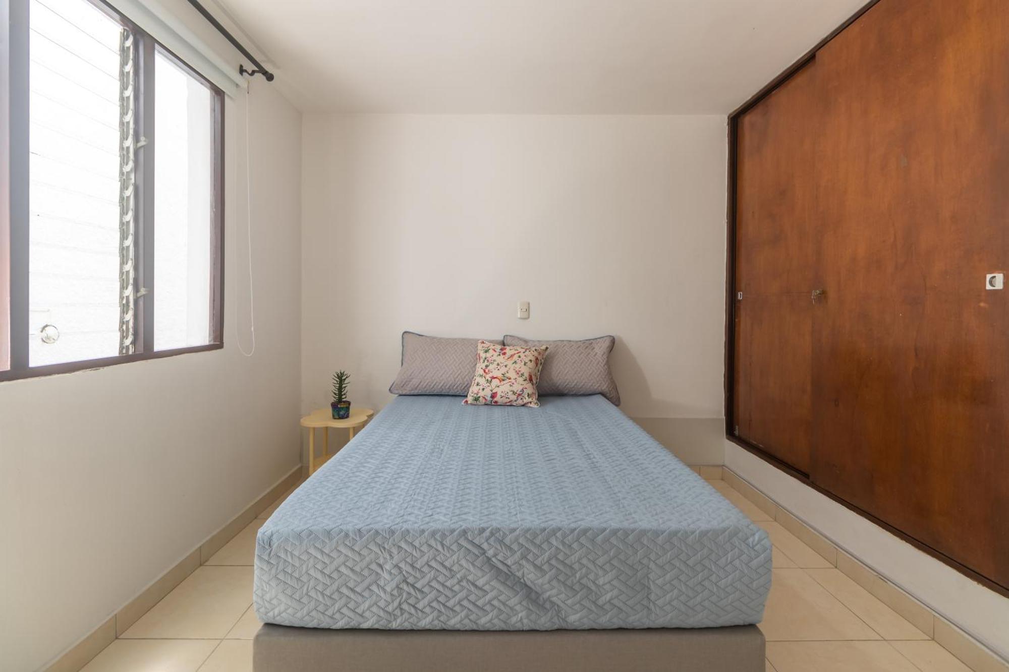 Guest house Casa De Flores En