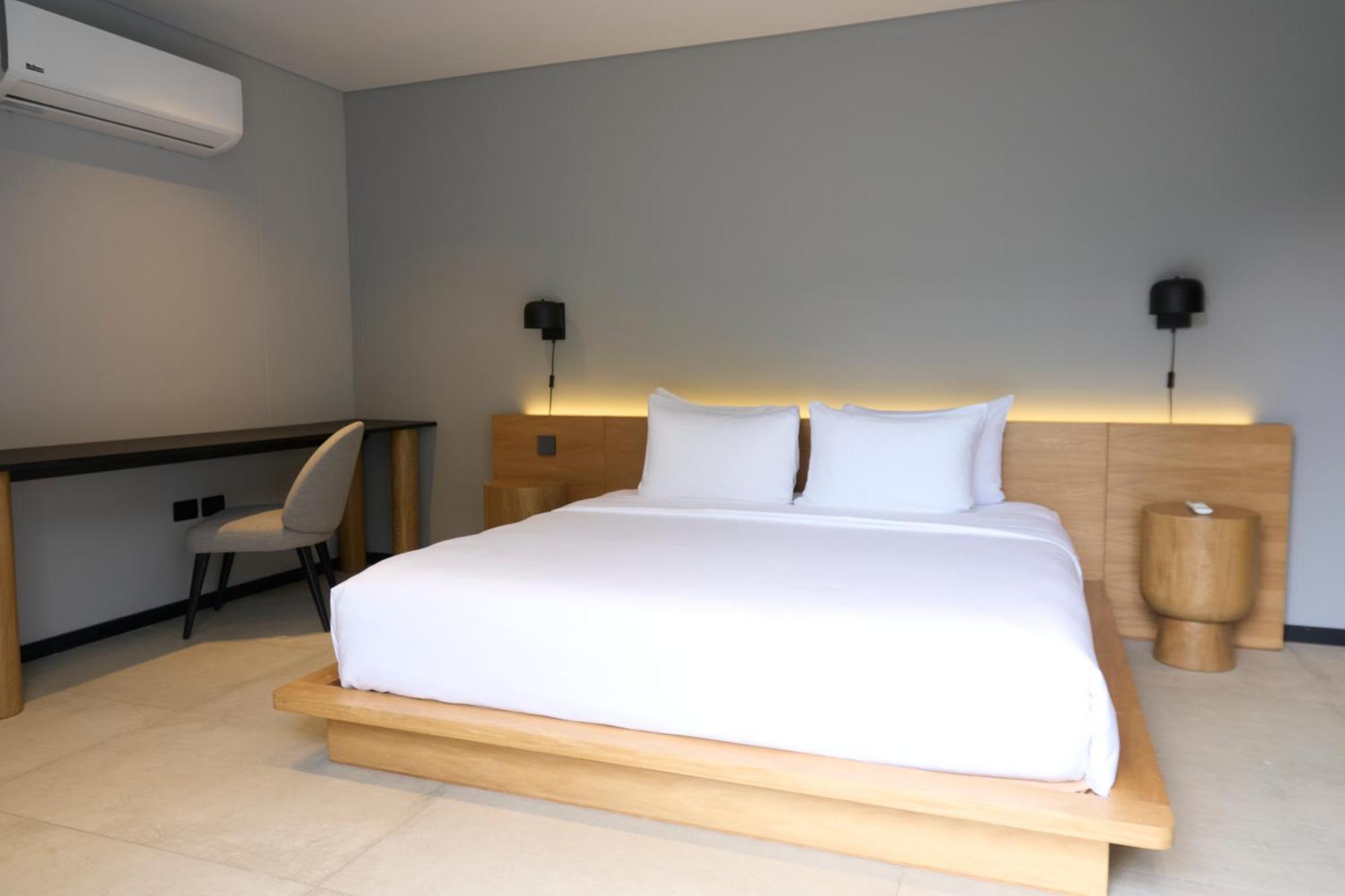 Seissta Aparthotel 4*