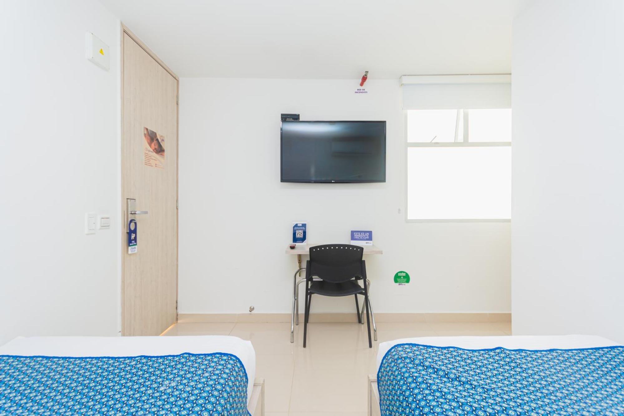 Hotel Laureles Plaza 4*