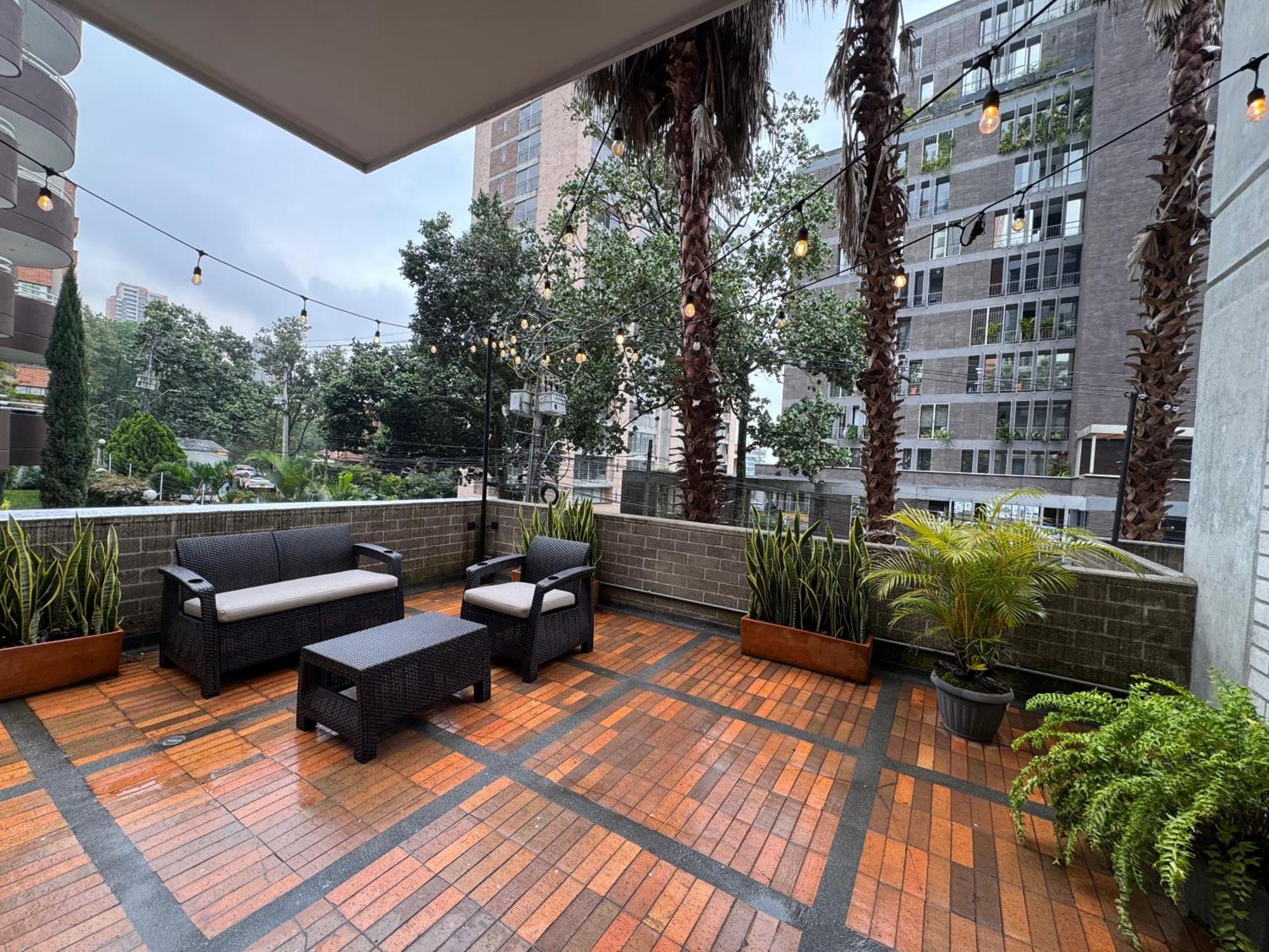 Ideal Location With Huge Terrace & Great View Holiday home Medellin